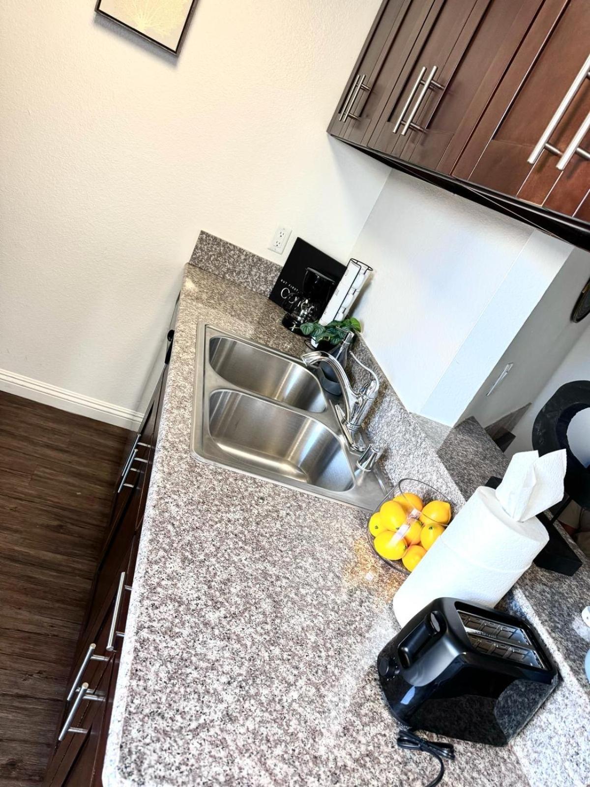 לוס אנג'לס Amazing Universal Studios Loft Free Parking מראה חיצוני תמונה